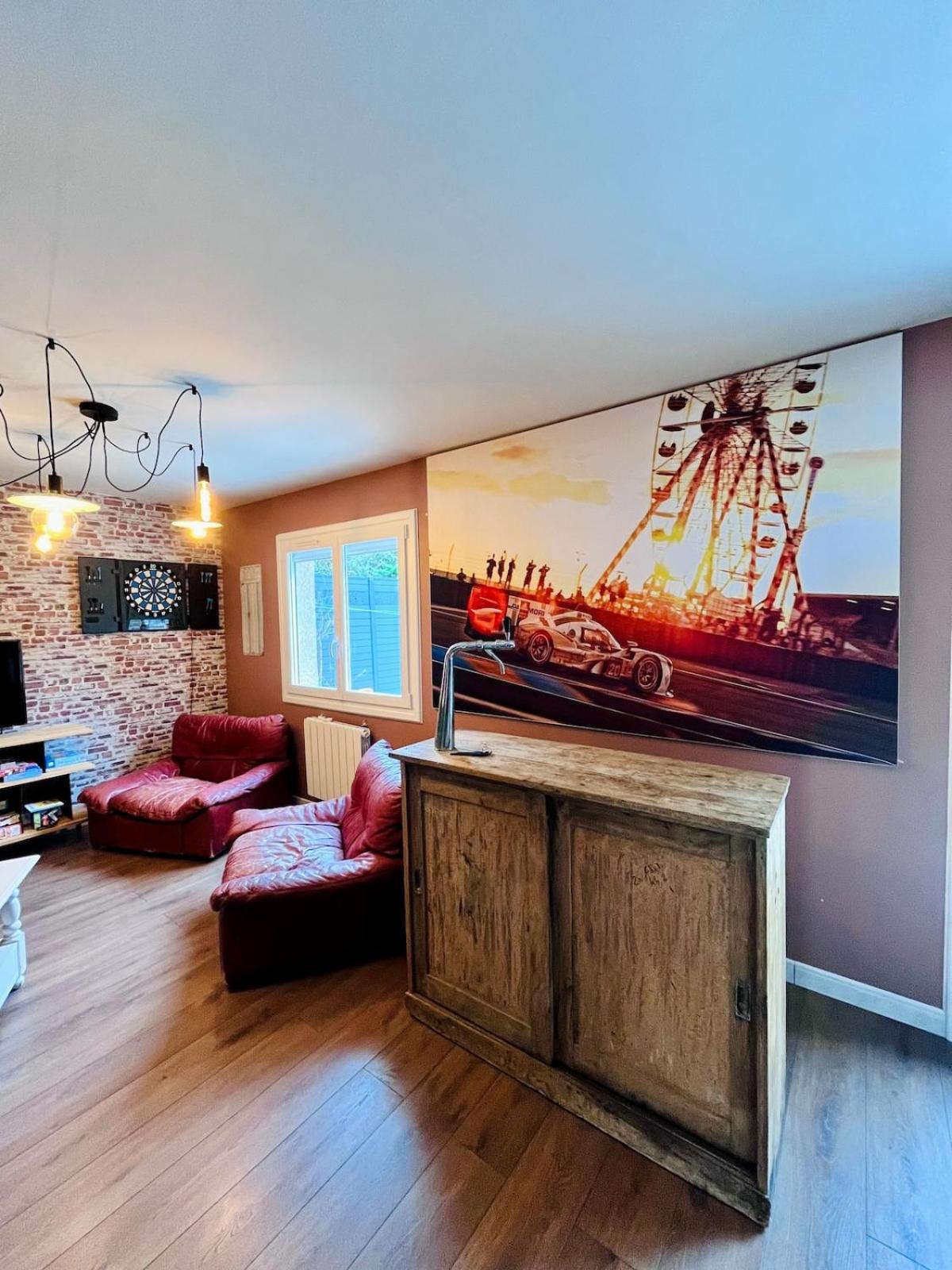 Man Cave Le Mans Exterior foto